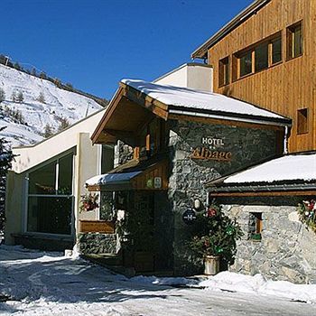 Chalet-Hotel Alpage & Spa Вар Екстериор снимка